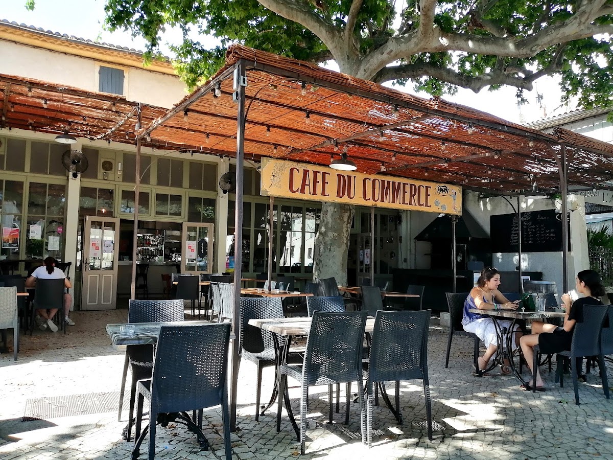 Cafe Du Commerce